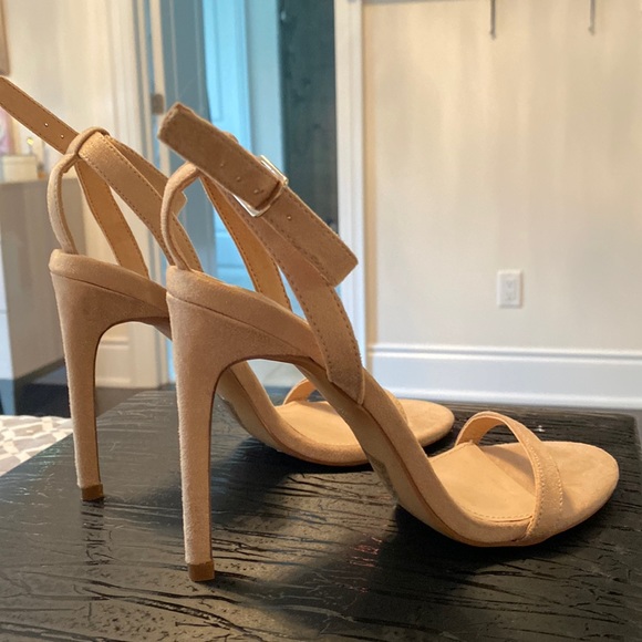 Forever 21 New never worn Blush faux suede 4 inch heels - Picture 3 of 7